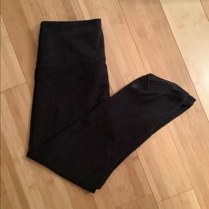 Athleta Be Present Organic Cotton Capri